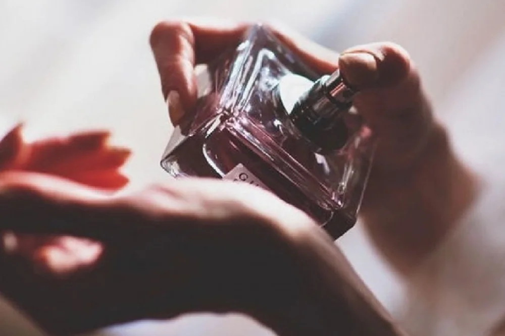 Parfüm Çalkalanır mı?