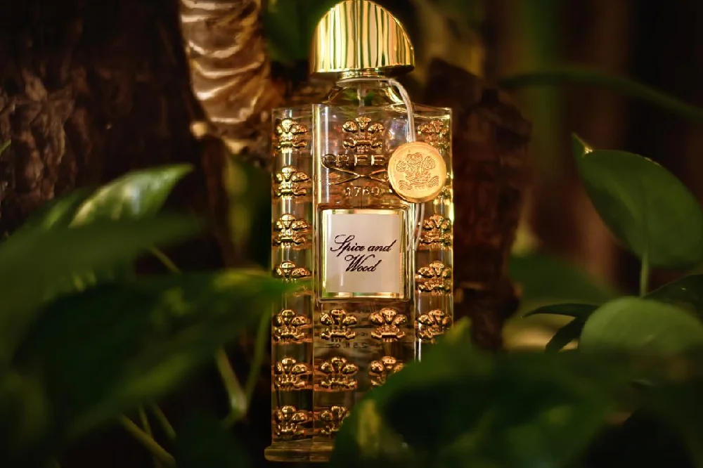 Baharatlı ve Odunsu Erkek Parfümleri