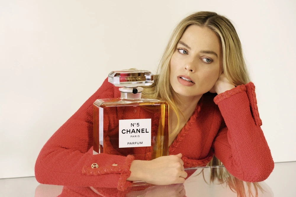 Margot Robbie, Chanel No. 5
