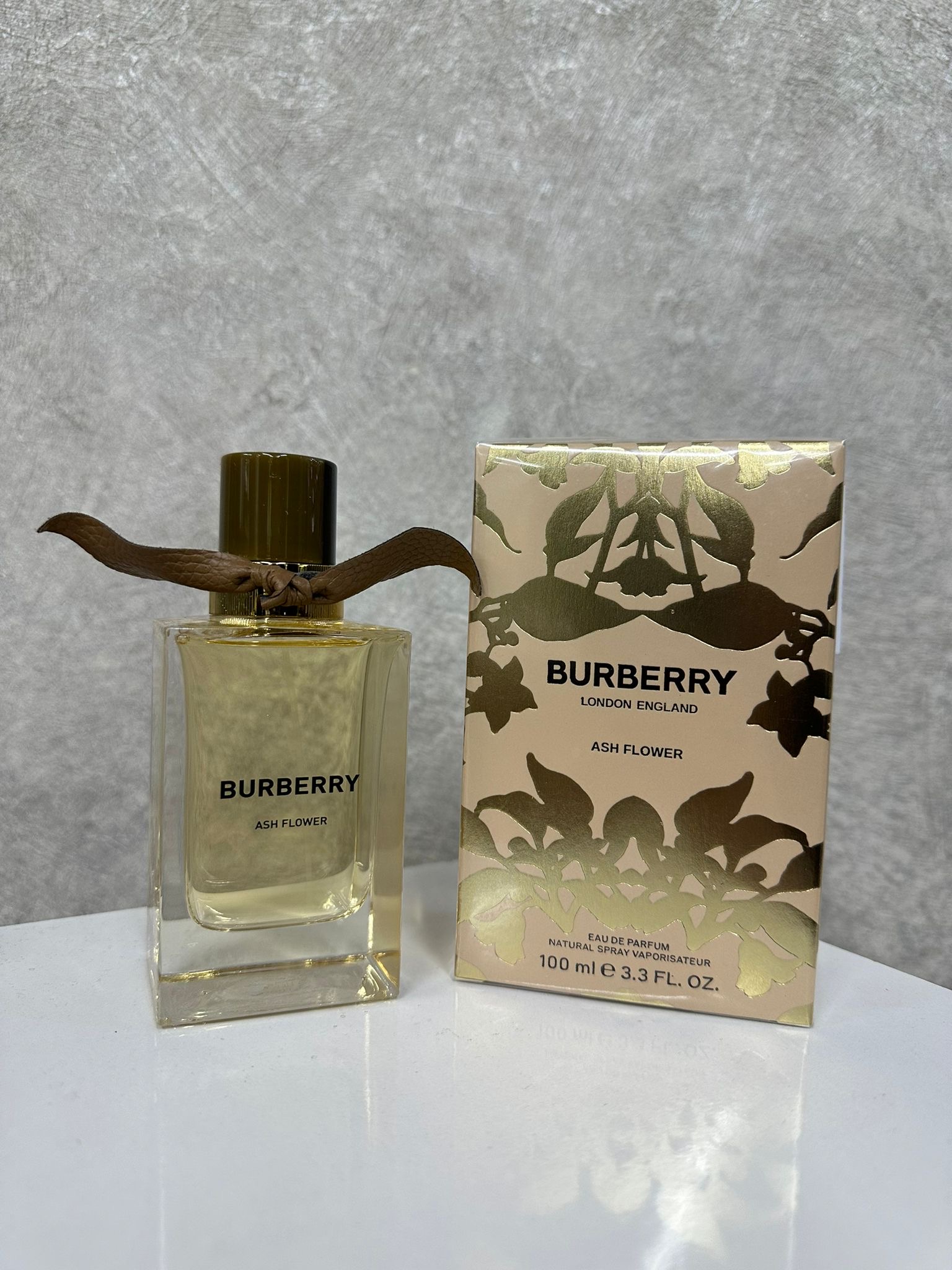Burberry London England Snow Blossom EDP 100 ML Unisex Parfüm - Görsel 2