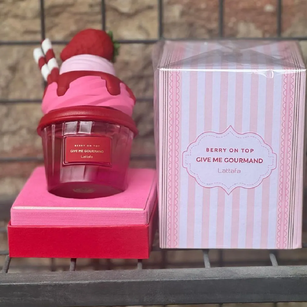 Lattafa Berry On Top Give Me Gourmand EDP 100 ML Kadın Parfüm